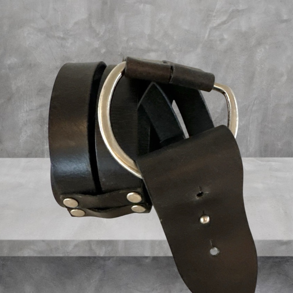 THE LIMITED WIDE LEATHER LOOP STUDDED BELT LARGE